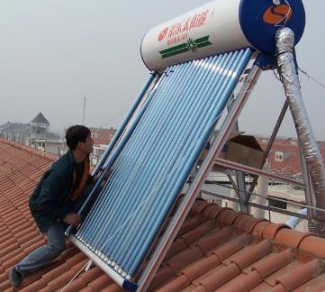 太阳能热水器维修漏水